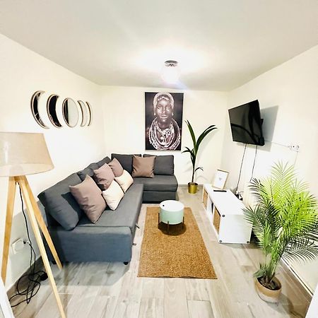 Apartamento Luna Montgat Luaran gambar