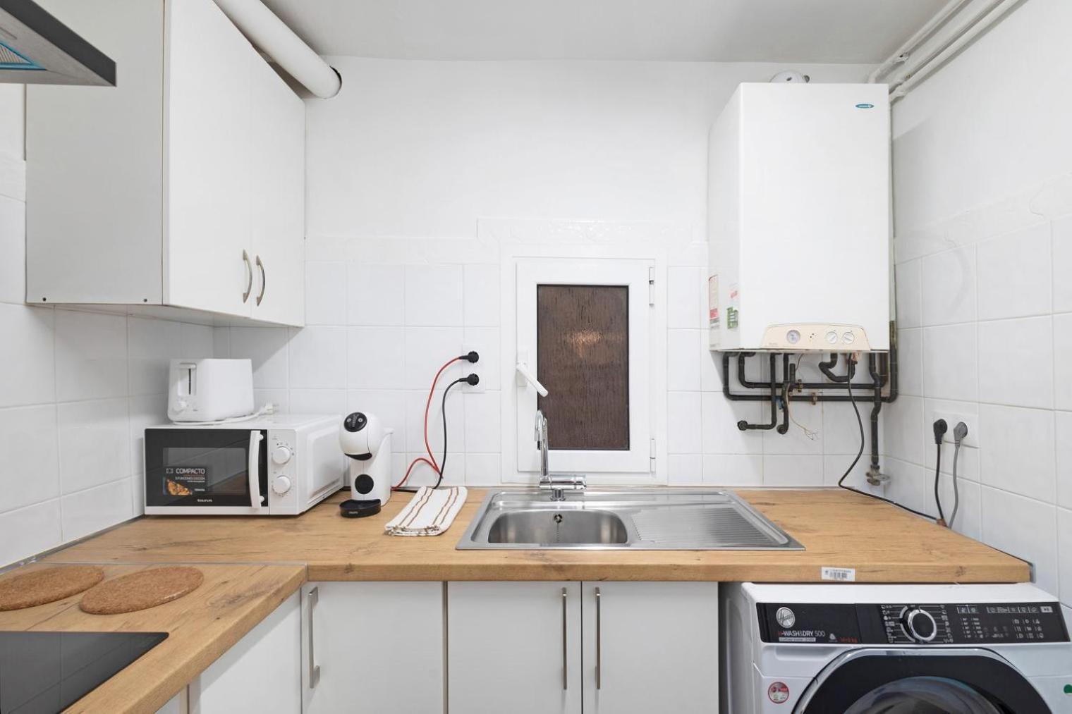 Apartamento Luna Montgat Luaran gambar